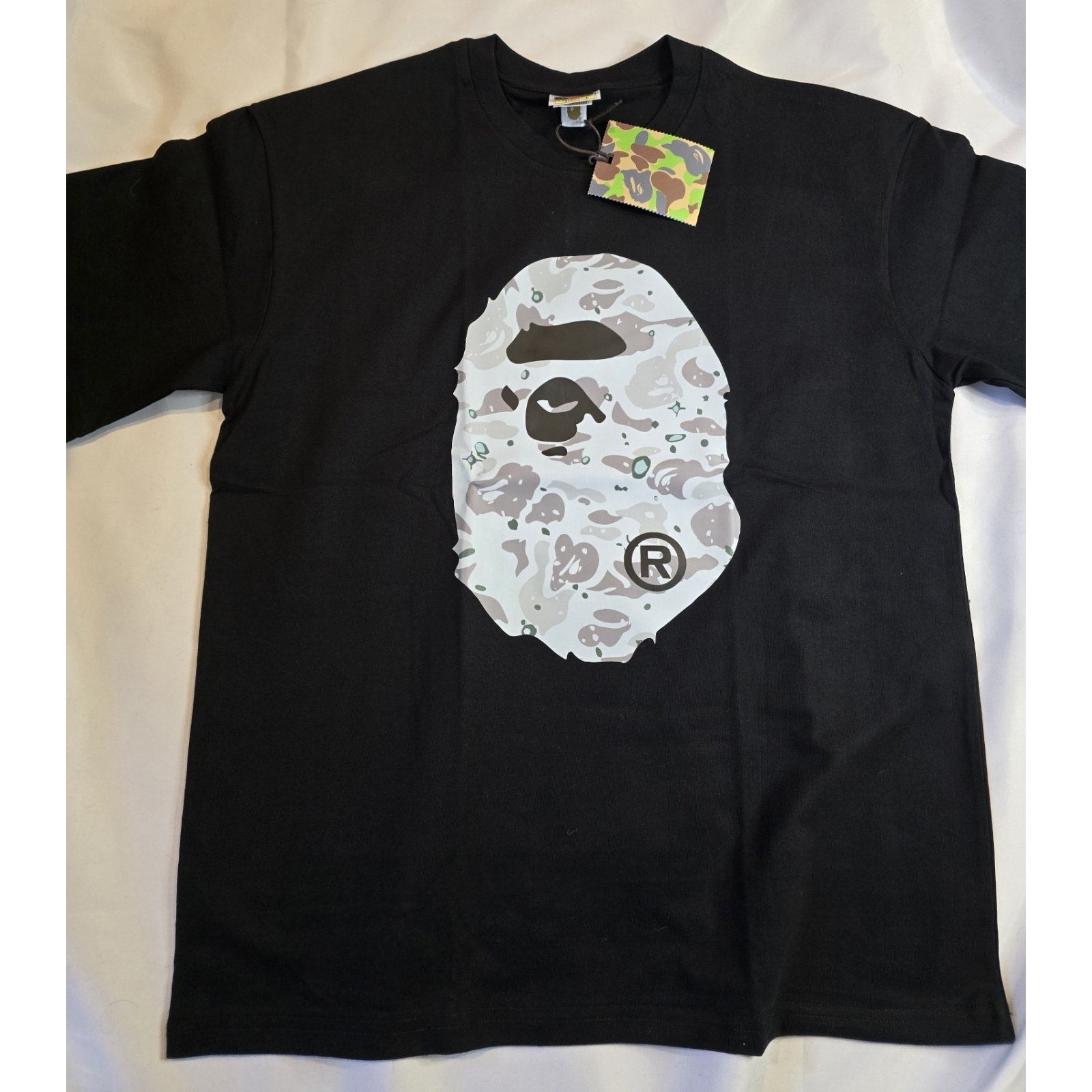 A Bathing Ape BAPE Style Graphic T Shirt Men's Size Large Black NWT Short Sleeve