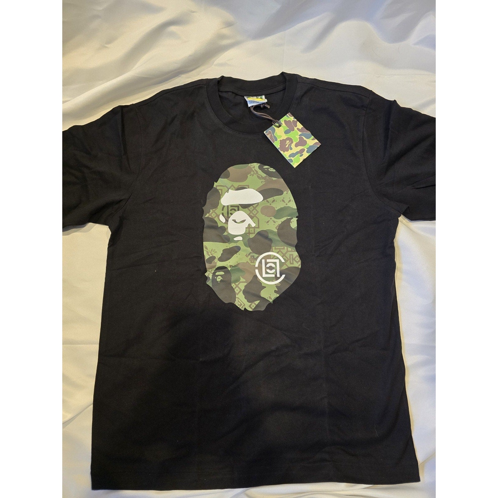 A Bathing Ape BAPE Style Camo Ape Head Graphic T Shirt Black Size Medium New