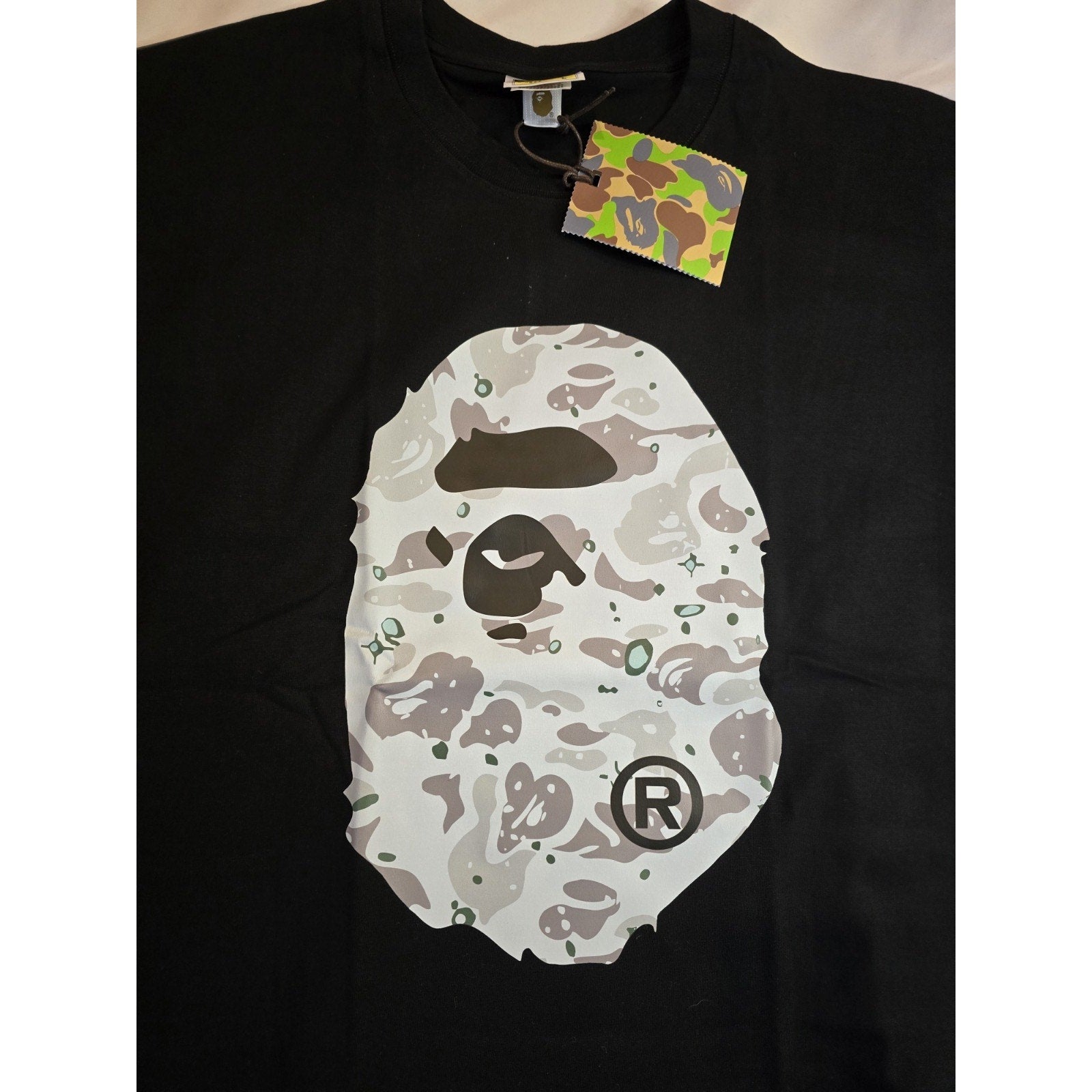 A Bathing Ape BAPE Style Graphic T Shirt Men's Size Large Black NWT Short Sleeve
