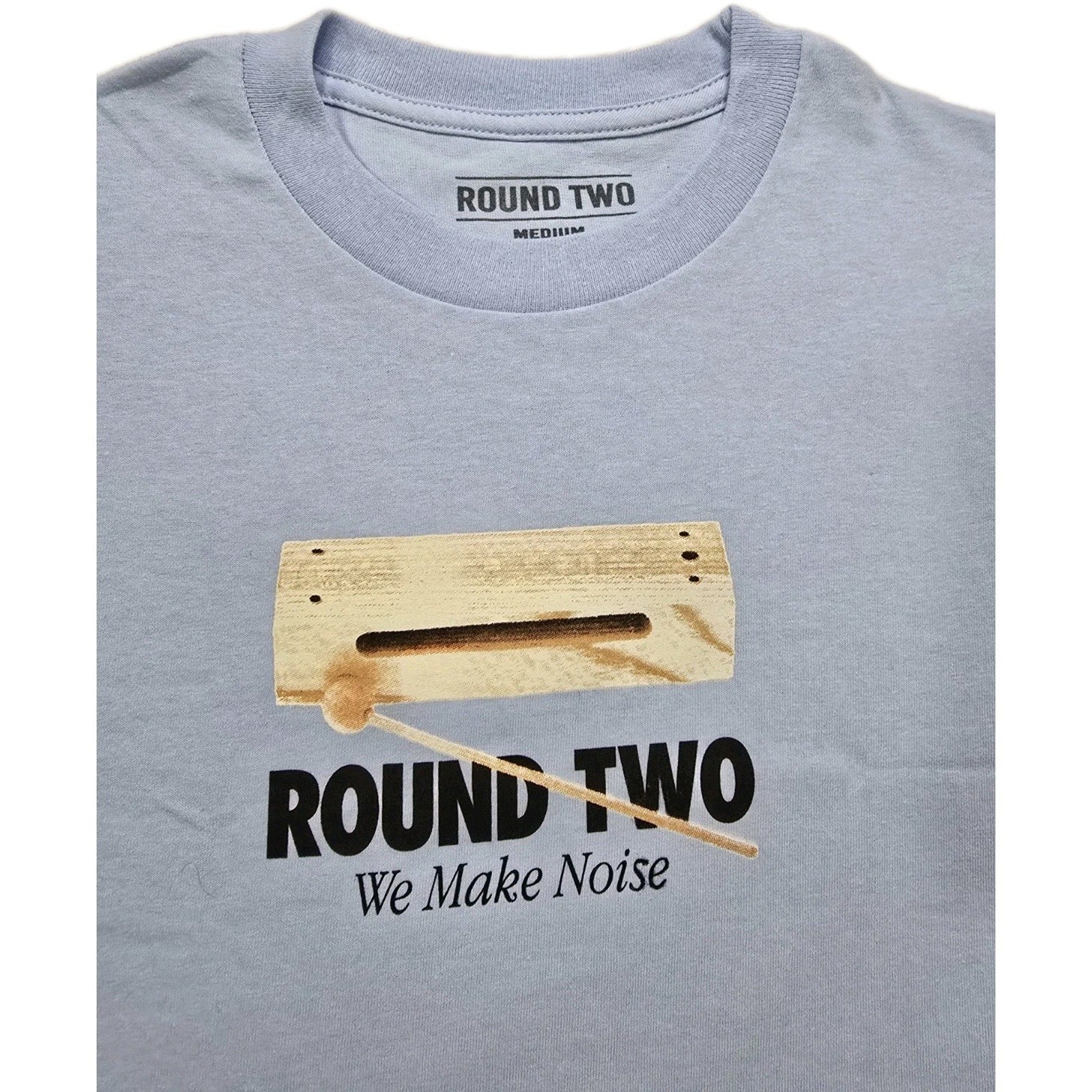 Round Two We Make Noise T Shirt Medium Blue Graphic Streetwear Tee