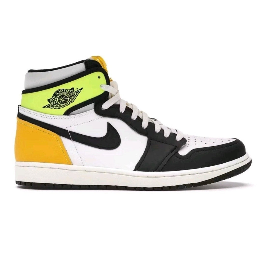 Nike Air Jordan 1 Retro High OG Volt Gold 2021 Size 9.5 555088-118 DS OG All