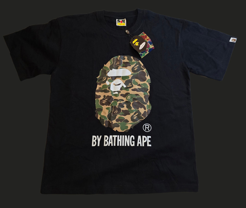 A Bathing Ape Bape Men's Black Ape Head Camo Graphic Logo Tee Crew Neck Large